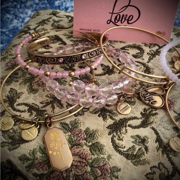 Retired Alex and Ani Bangles Love stack! - Picture 3 of 8